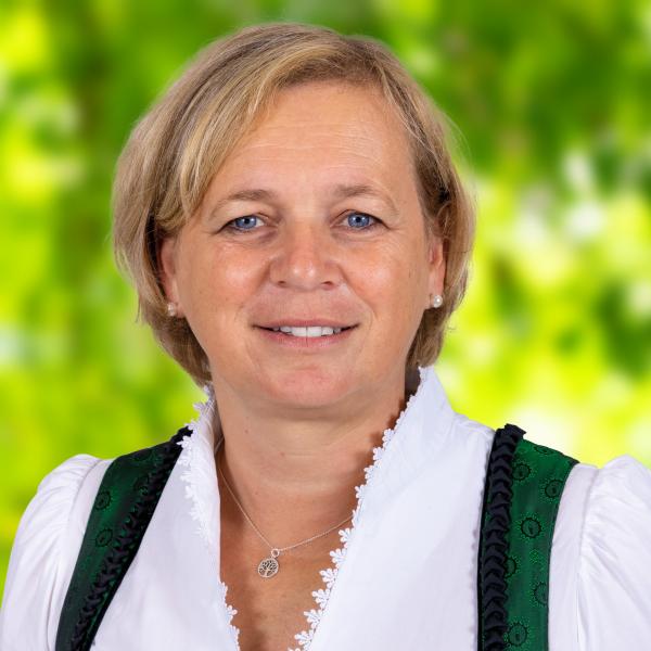 Karin Maier